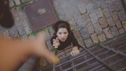 Frauensache - Verhütung - Helfende Hand - ZOUTS!